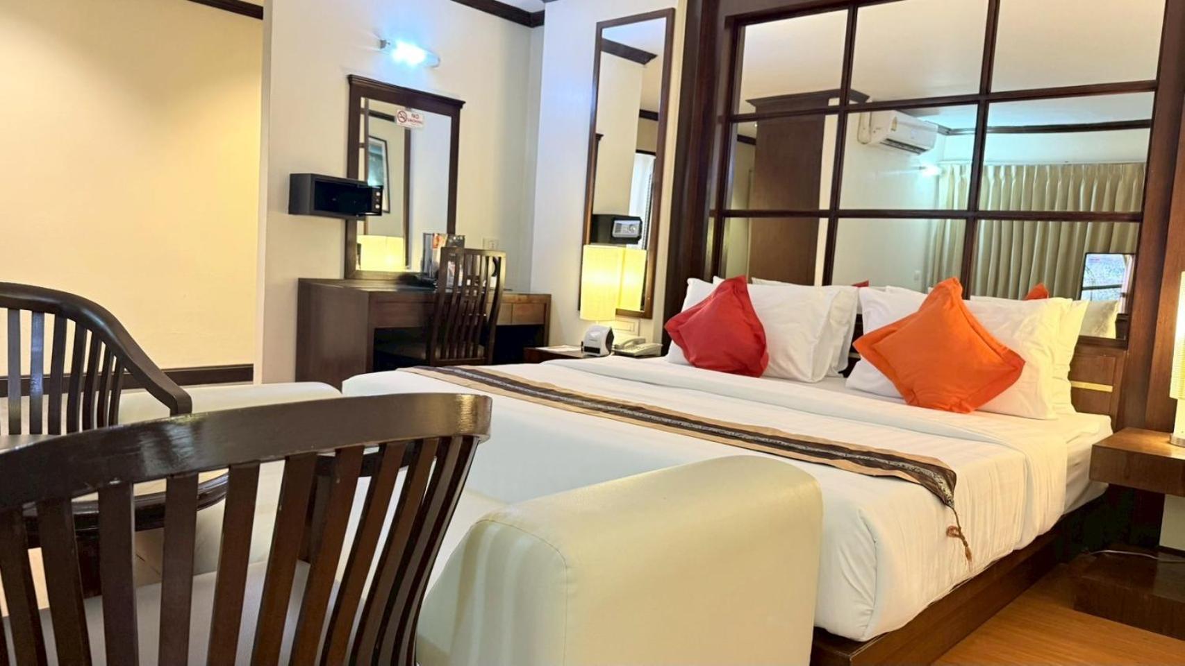Grand Business Inn Bangkok Luaran gambar