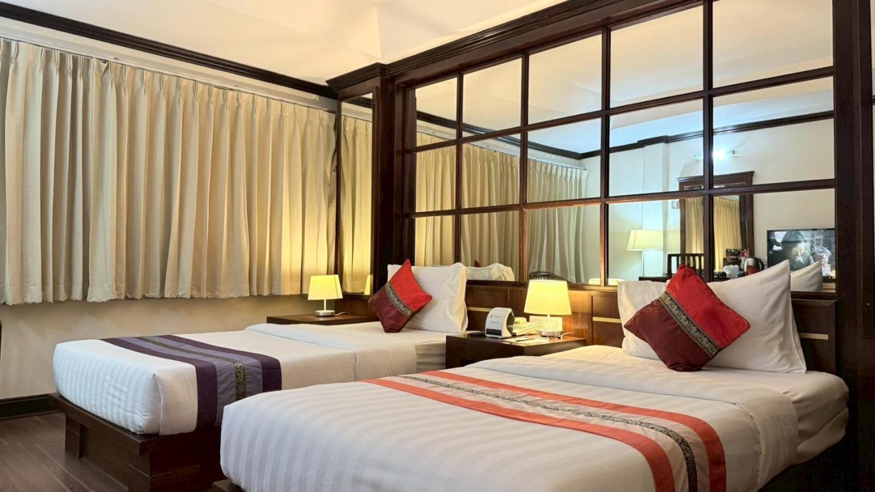 Grand Business Inn Bangkok Luaran gambar