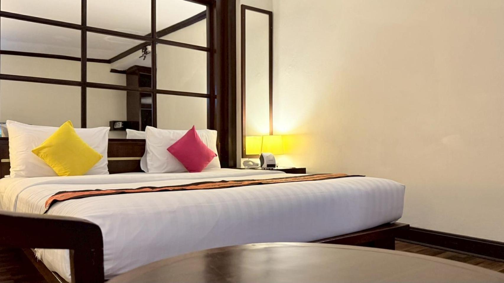 Grand Business Inn Bangkok Luaran gambar