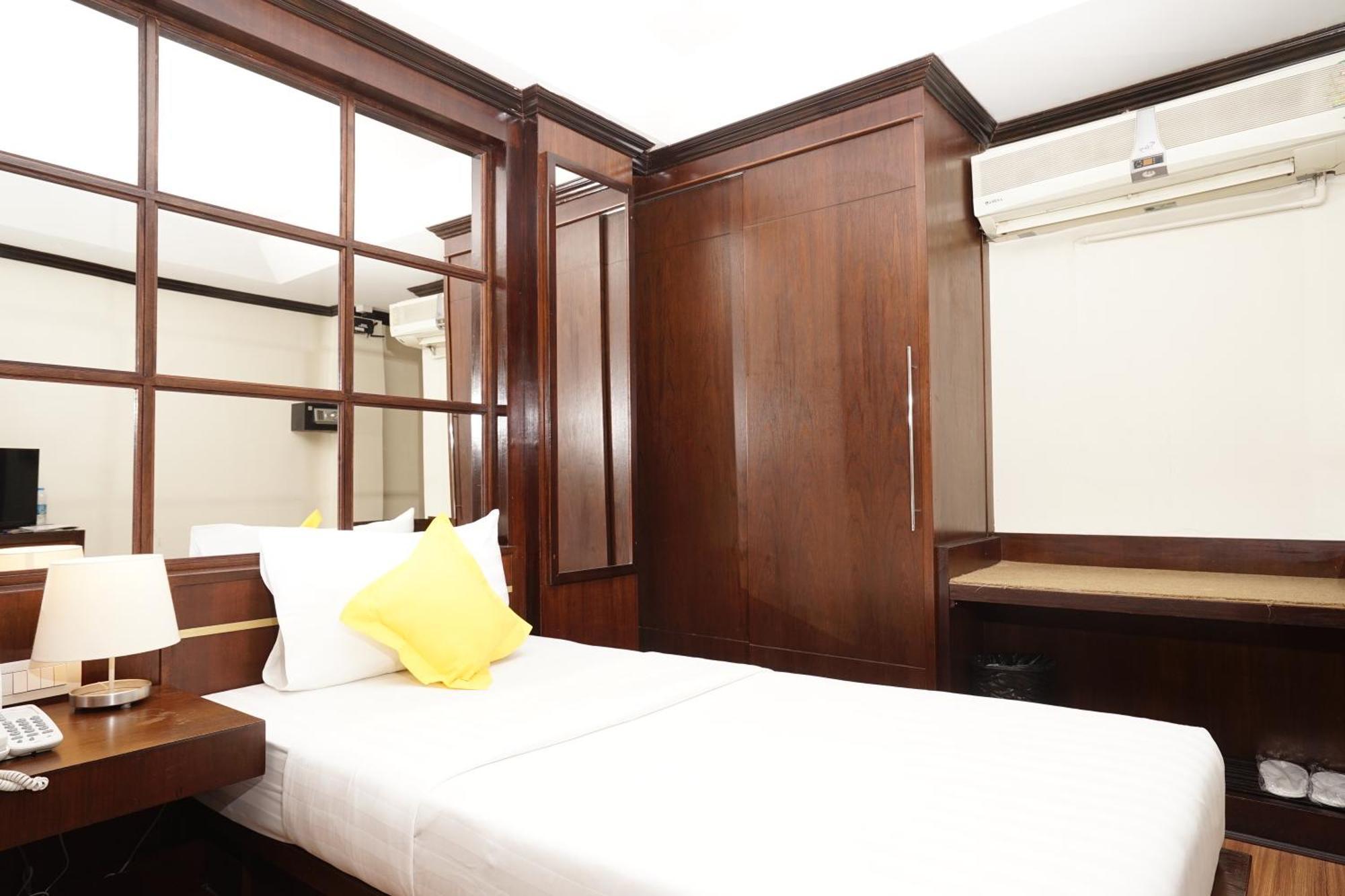Grand Business Inn Bangkok Luaran gambar